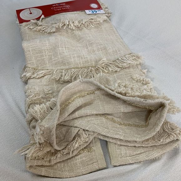 Christmas Tree Skirt Cotton Beige Handmade 48in Elegant Bottom Decor Tassle Trim - Picture 3 of 11